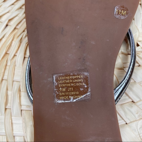 NEW Tory Burch Abitha Flip Flop Sandals 11 Pewter Mirror Metallic Leather Silver - Picture 9 of 10